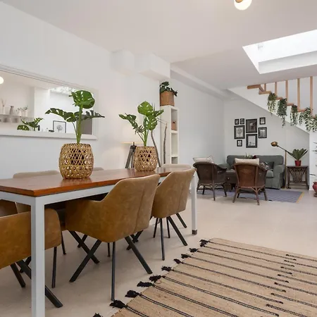 Casa Mata Violeta Apartman